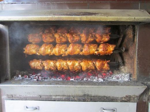 Pollos a la Brasa el Pio Pio