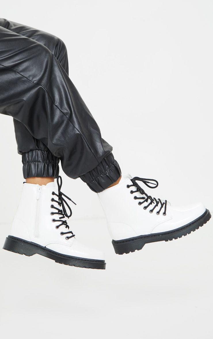 Productos White Wide Fit Lace Up Chunky Boots