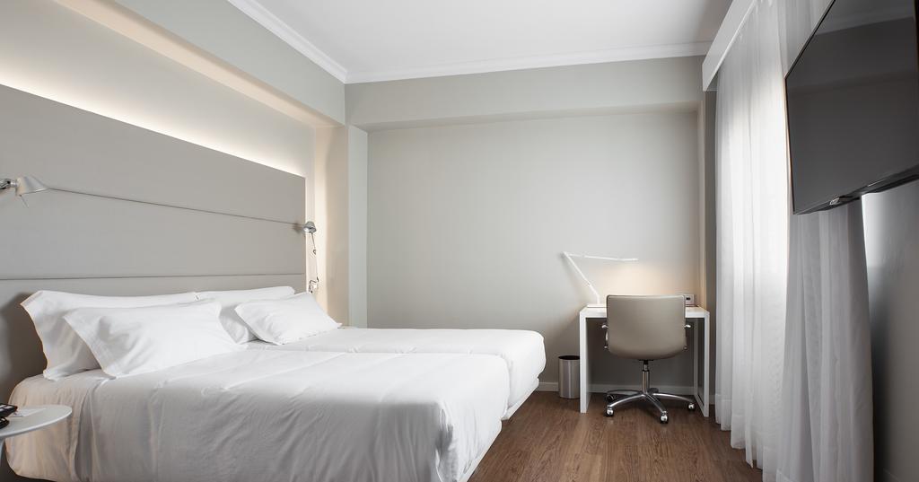 Place Hotel NH Las Palmas Playa Las Canteras