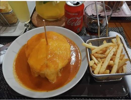 Tasquinha do caco - São Lázaro, restaurante hamburgueria no Porto