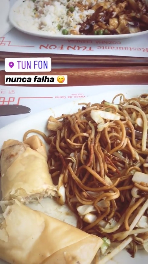 Restaurants Tun Fon