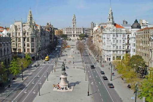 Place Avenida dos Aliados 