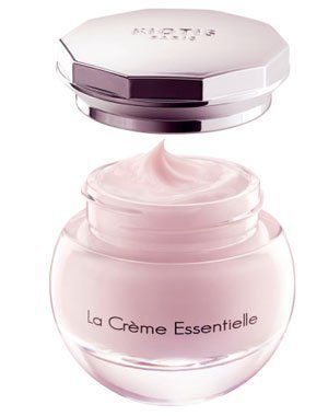 Home LA CREME ESSENTIELLE