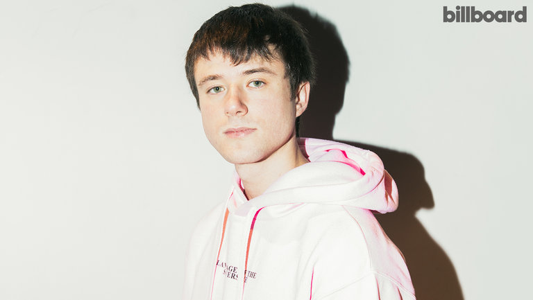 Fashion Alec Benjamin