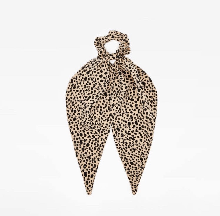 Social Scrunchie de leopardo
