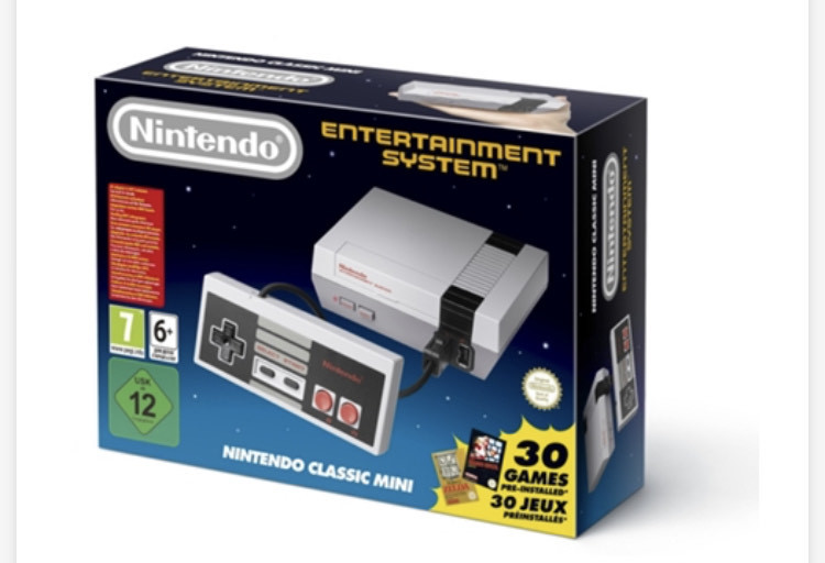 Social Consola NINTENDO MINI NES