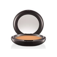 Belleza MAC, Base de maquillaje