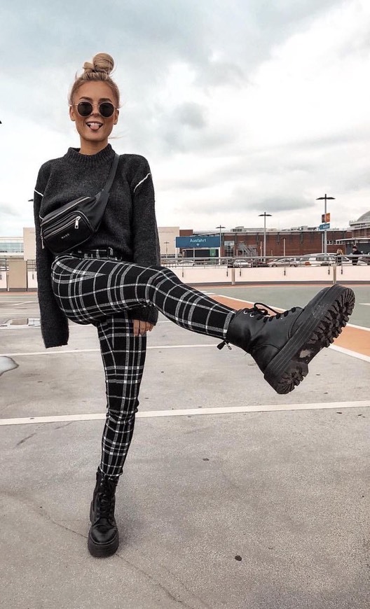 Social Bota estilo militar 