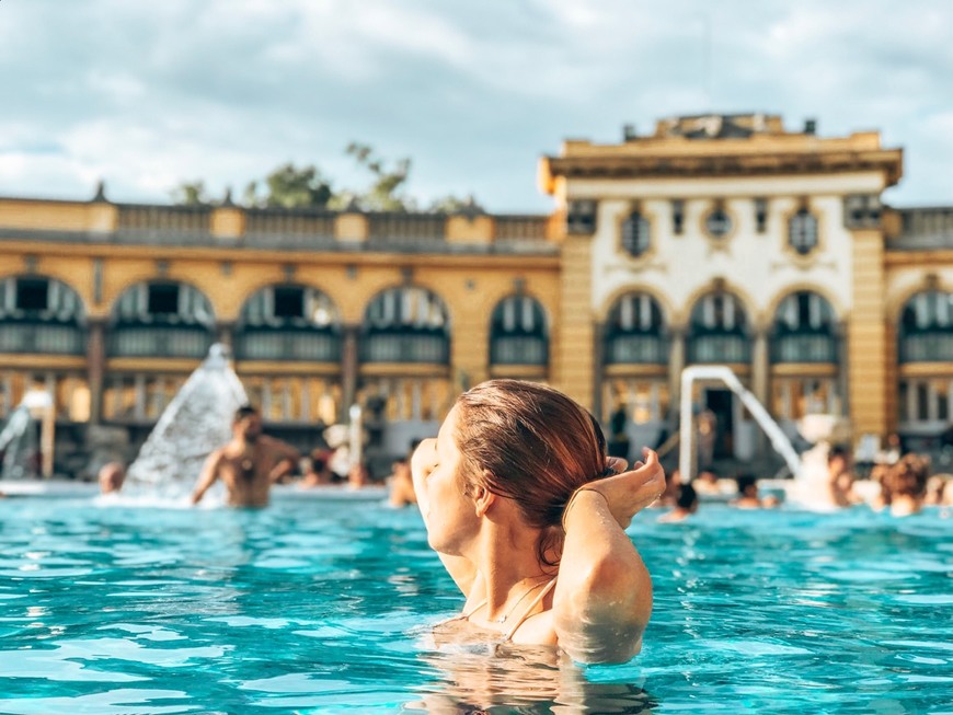 Lugar Széchenyi Thermal Bath