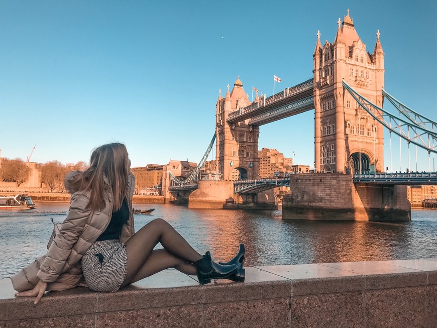 Lugar Tower Bridge