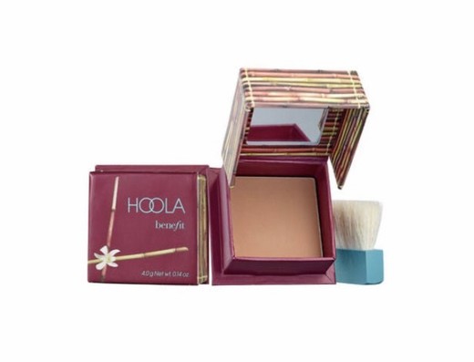Hoola Bronzer - Benefit Cosmetics 