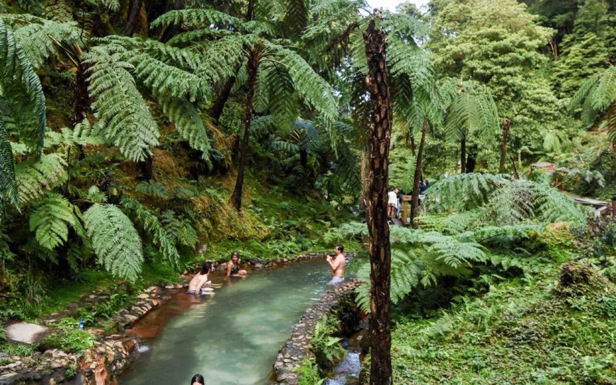 Lugar Caldeira Velha