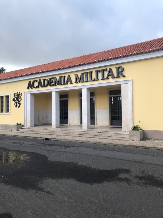 Places Academia Militar - Aquartelamento da Amadora