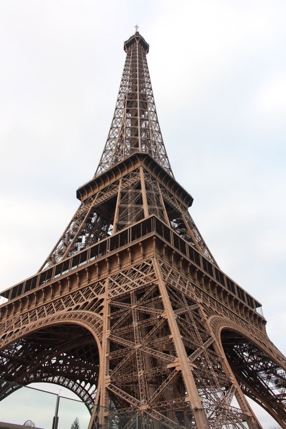 Place Torre Eiffel