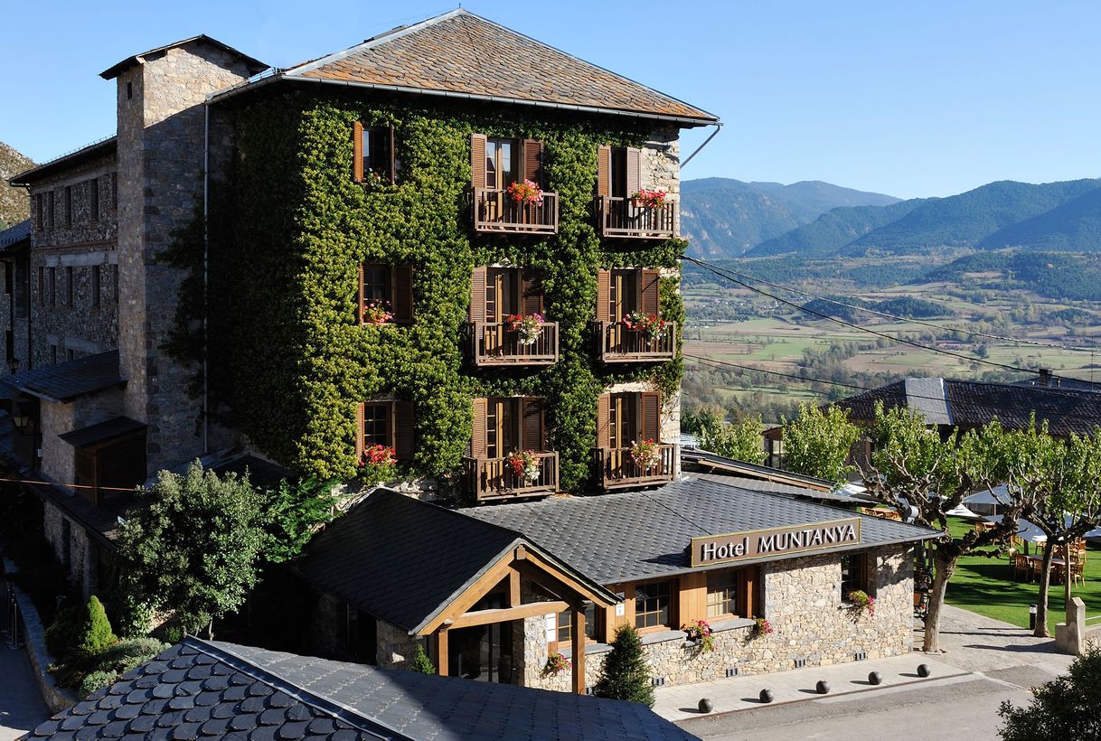 Fashion Cerdanya EcoResort & SPA (Prullans) al cor del Pirineu