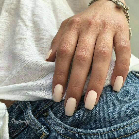 Fashion Nude nails