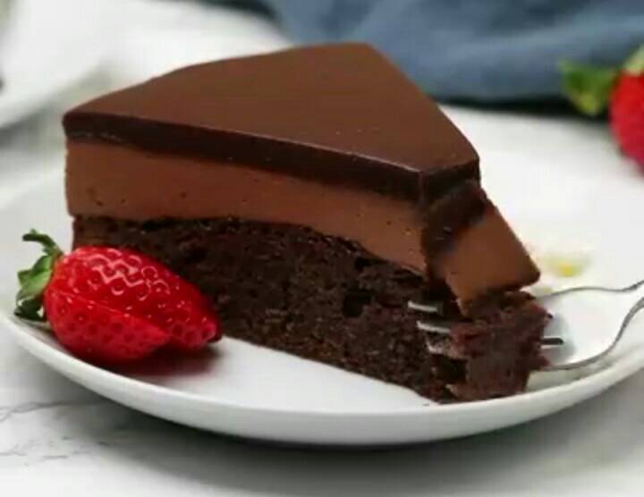 Social Triple Nutella Mousse Cake