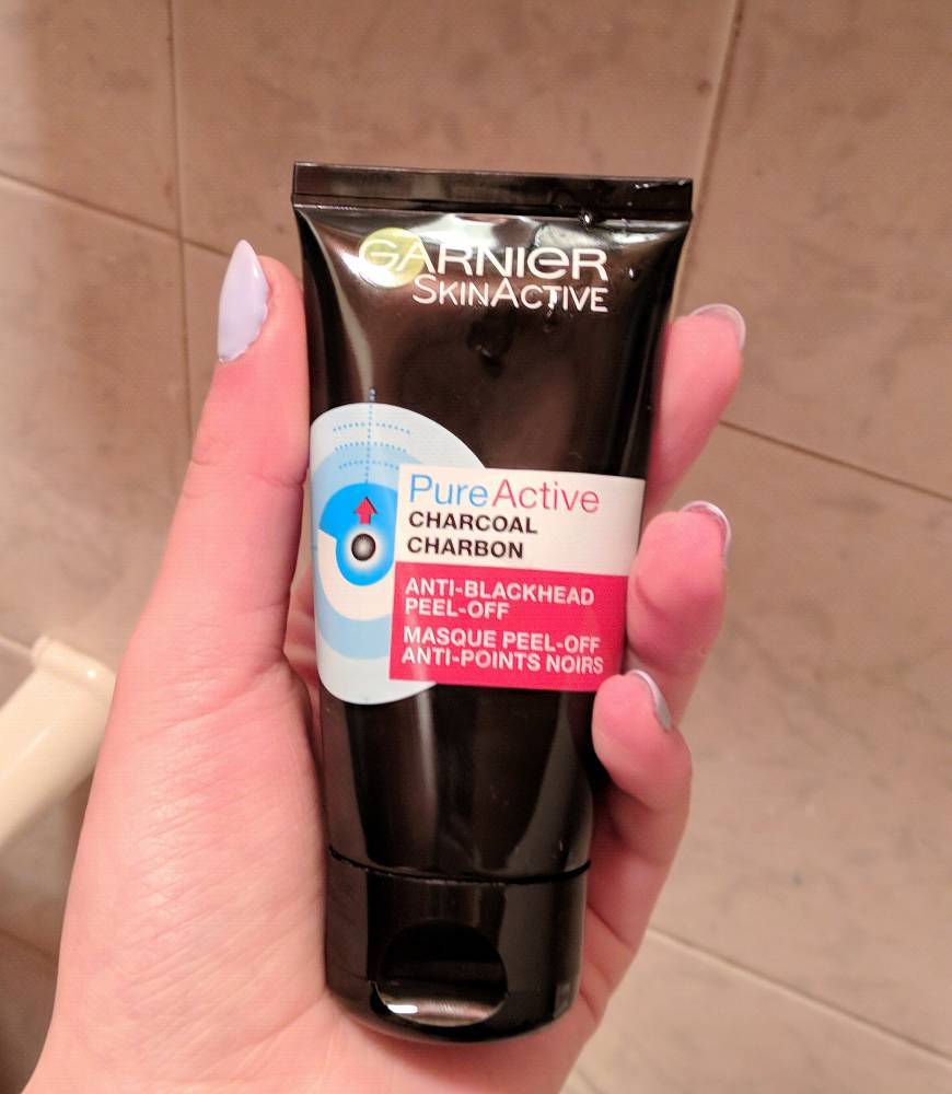 Moda Máscara preta da Garnier