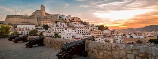 Dalt Vila 