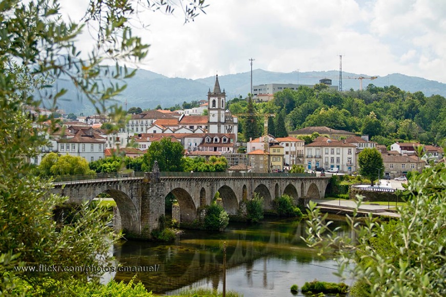 Lugar Ponte da Barca