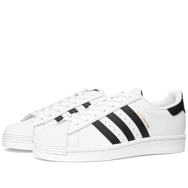 Social Adidas superstar white