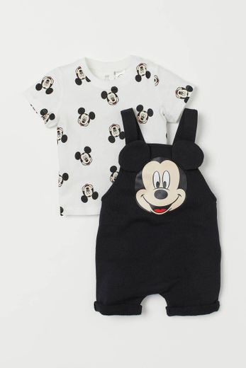 Conjunto macacão e t-shirt Mickey