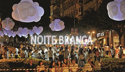 Place Noite Branca 