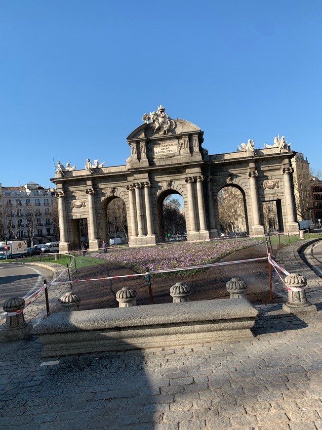 Place Puerta de Alcalá