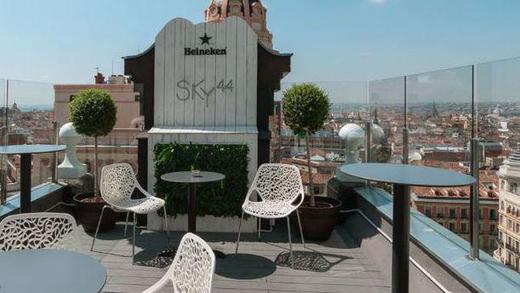 Sky 44 Madrid | Terraza - Bar