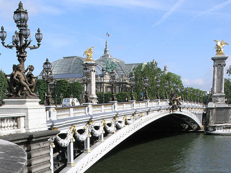 Place Pont Alexandre III