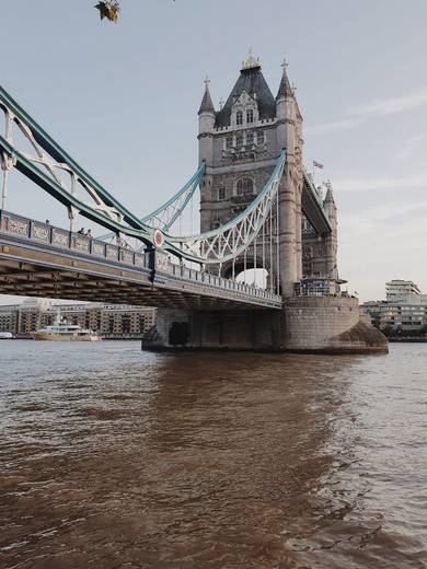 London Bridge