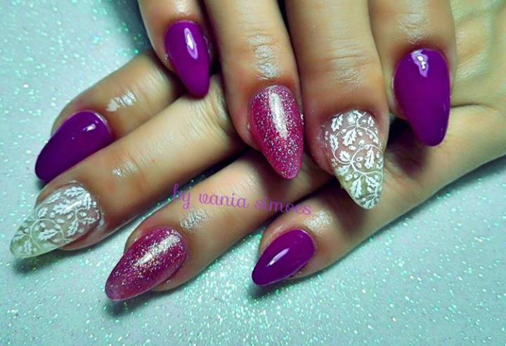 Moda Nails