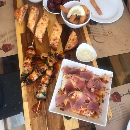 Restaurants 3 Copos - Tapas e Vinhos