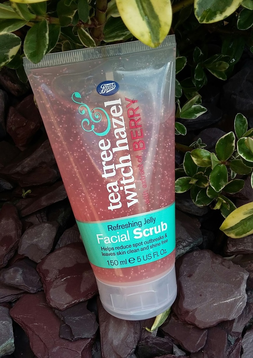 Producto Tea Tree Witch Hazel Facial Scrub Berry