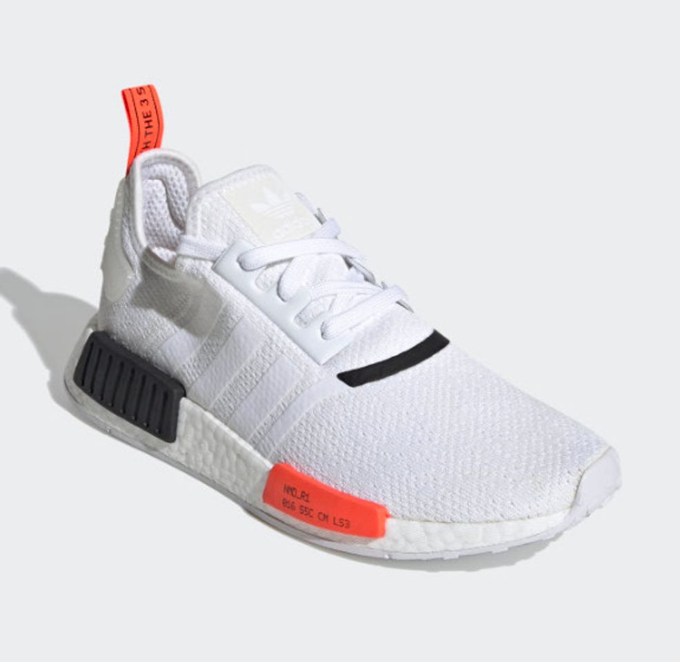 Product Sapatos NMD_R1