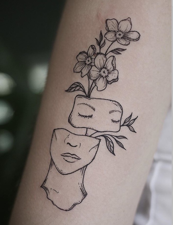 Social SHE IS ART (Sofia Dinis) 