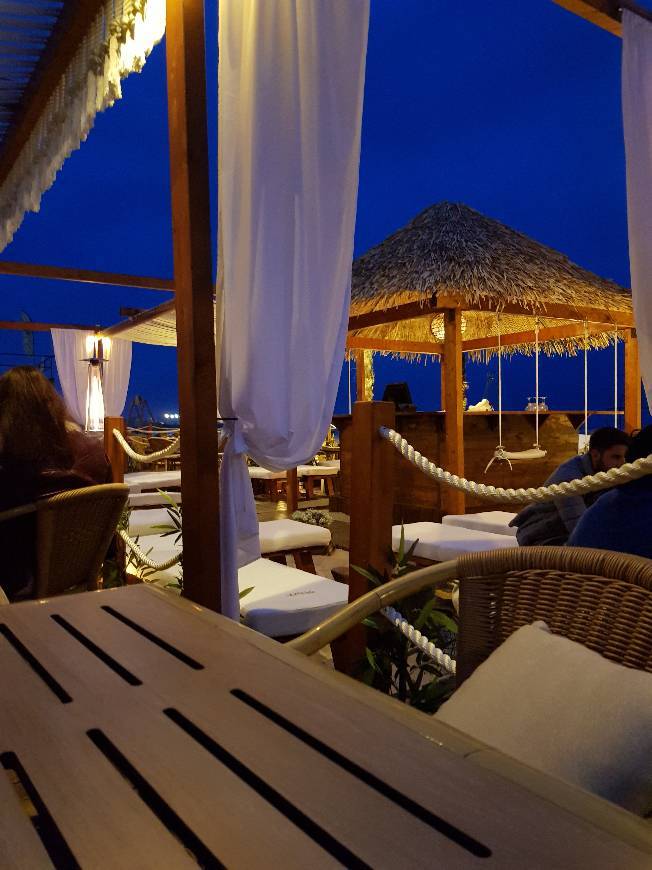Restaurants ÖSHUA Beach Lounge