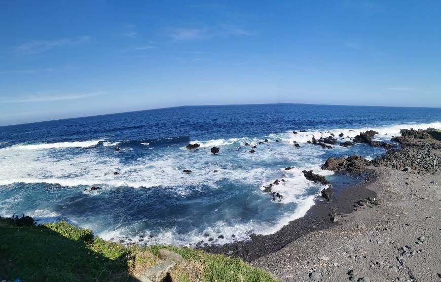 Lugar Piscinas naturais das Calheta Maia