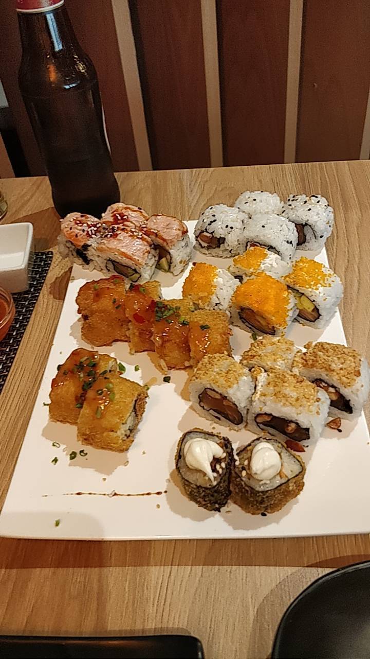 Restaurantes Temple Sushi ＆ Grill