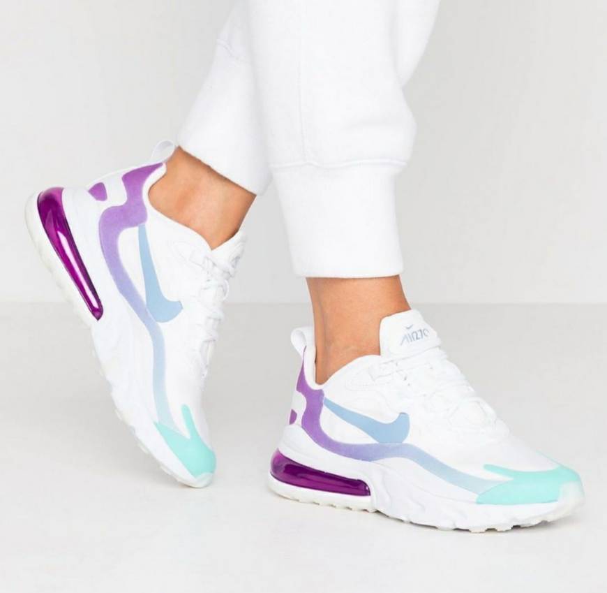 Fashion Zapatillas Deportivas de Mujer NIKE Air MAX 270 React en Tela Blanca