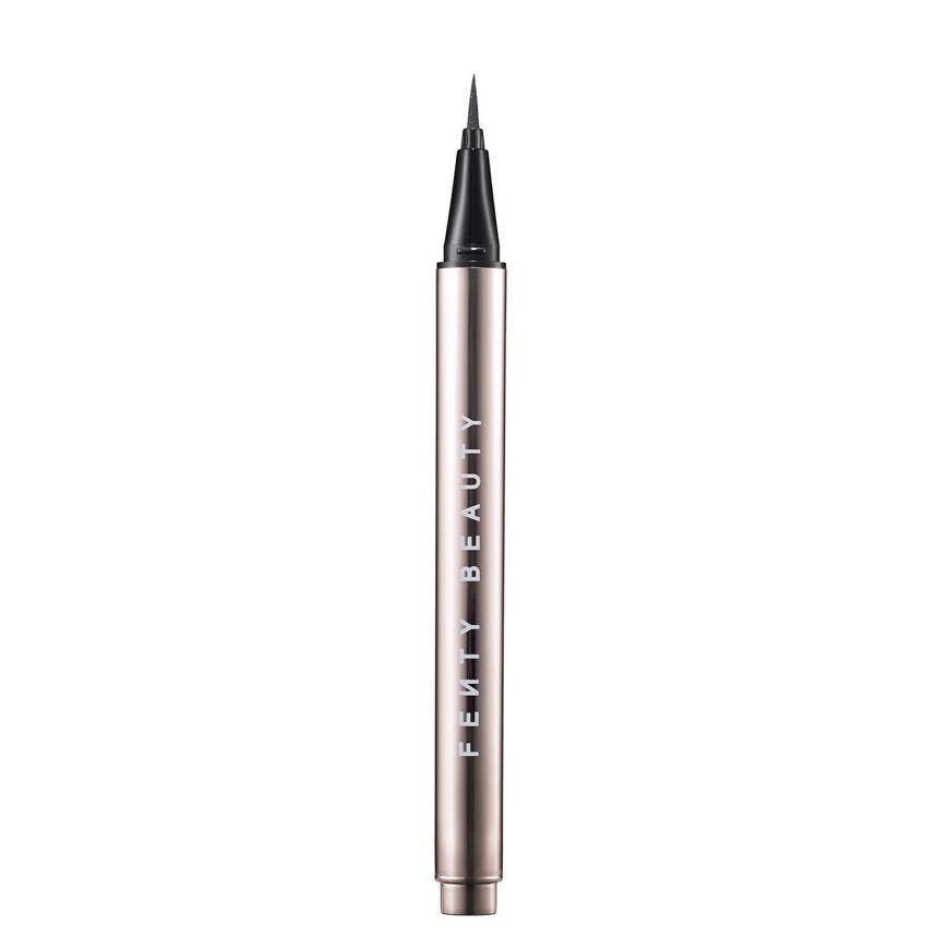 Fenty Beauty by Rihanna
Flyliner
Eyeliner líquido de longa d