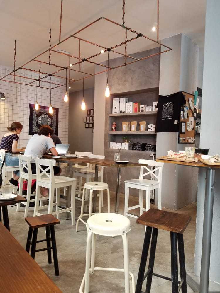 Place HanSo Café