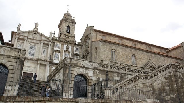 Place Iglesia de San Francisco