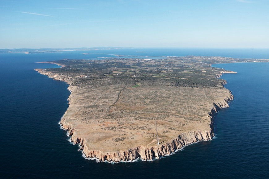 Moda Es Cap de Barbaria (Lighthouse)