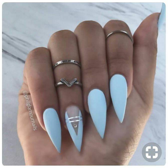 Moda Blue nail