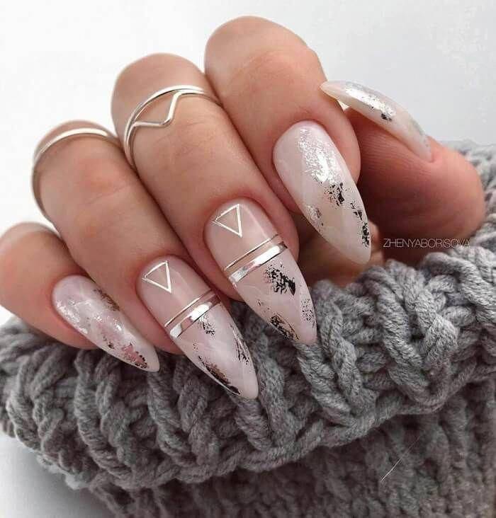 Moda Nude nail