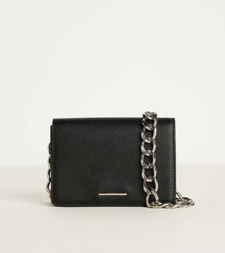 Handbag with chain strap