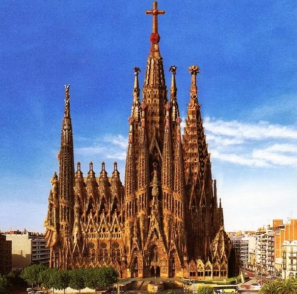 Fashion Templo expiatório da sagrada família 