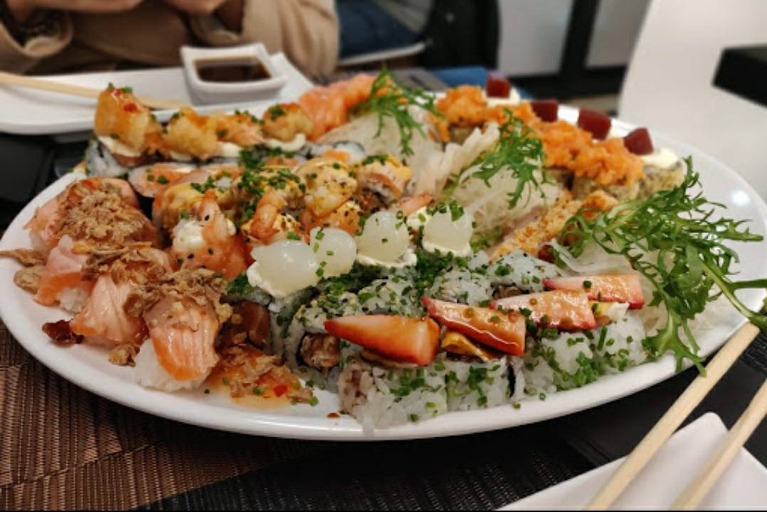 Restaurantes Yo Nashi Sushi Bar