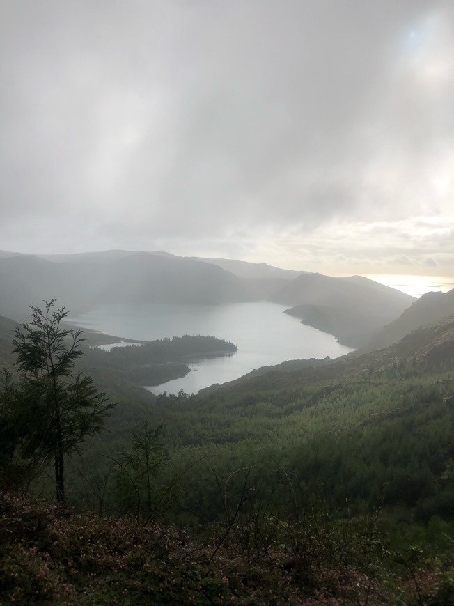 Place Lagoa do Fogo